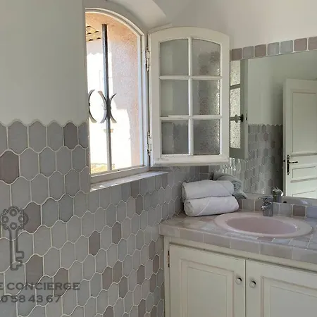 Isma: Vue Mer St Tropez Villa Sainte-Maxime